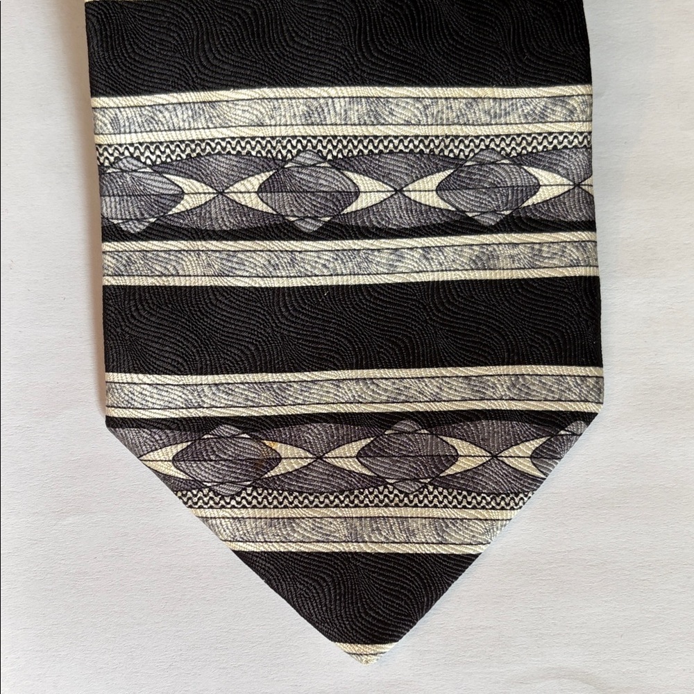 Today's Man Vintage Silk Tie Black Cream Geometric Pattern Men's Necktie